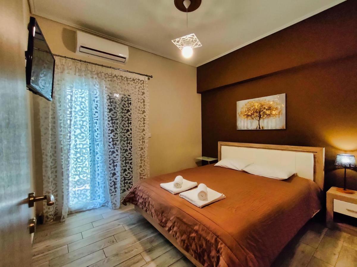 Ferienwohnung Luxury Lila House Under The Rocks Kalambaka Exterior foto